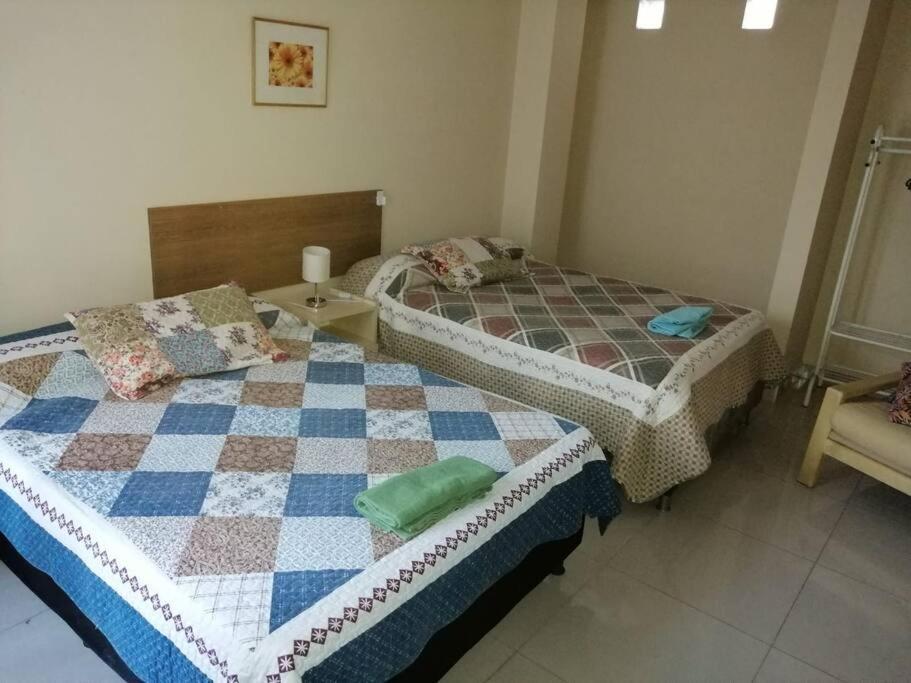 Departamento Grande A 2 Cuadras Plaza Principal A Lado De Viva Apartman Tarija Kültér fotó